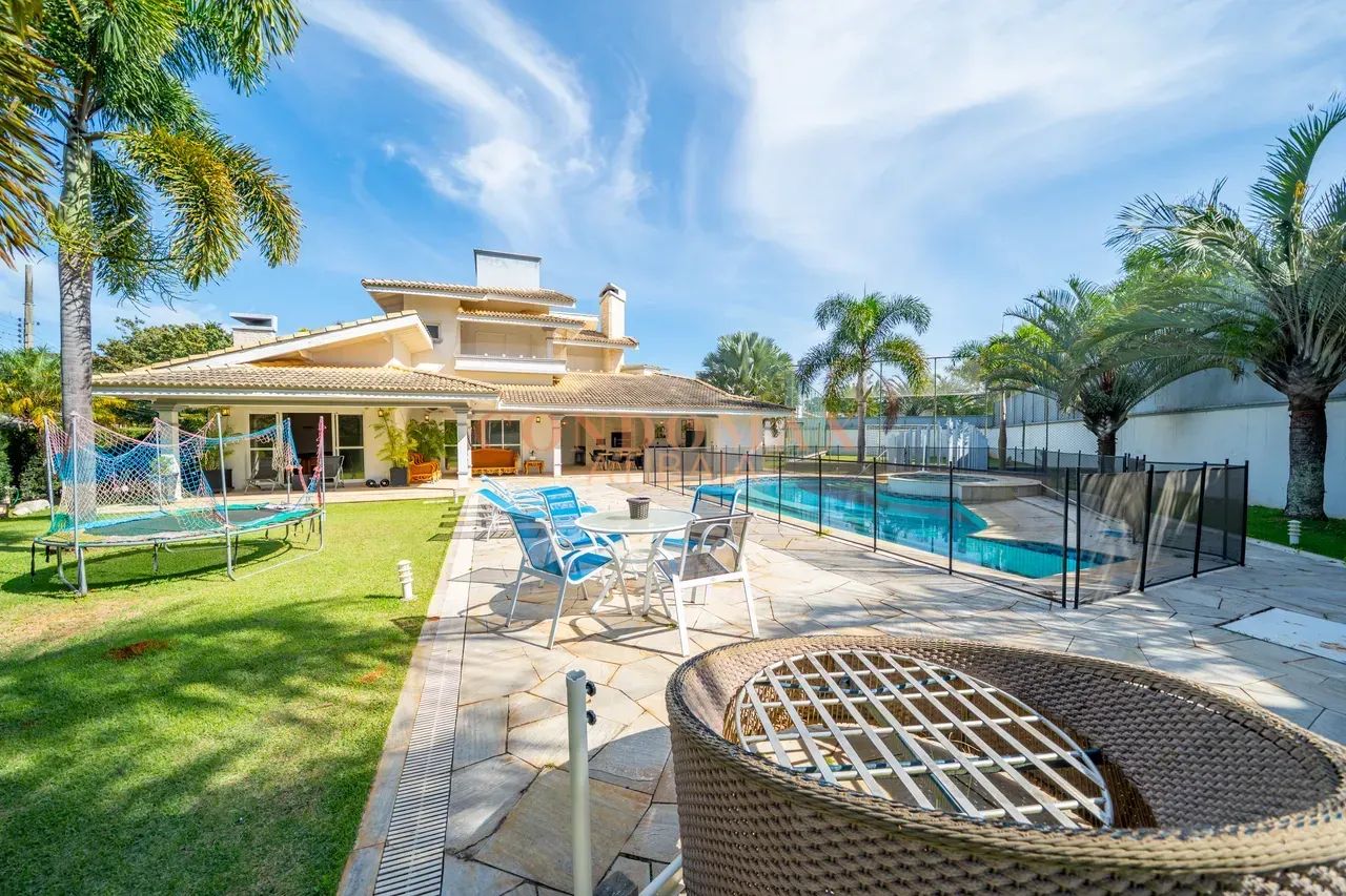 Casa com 1.700 m2 e 5 suítes no Condomínio Shambala 1 - Foto 4