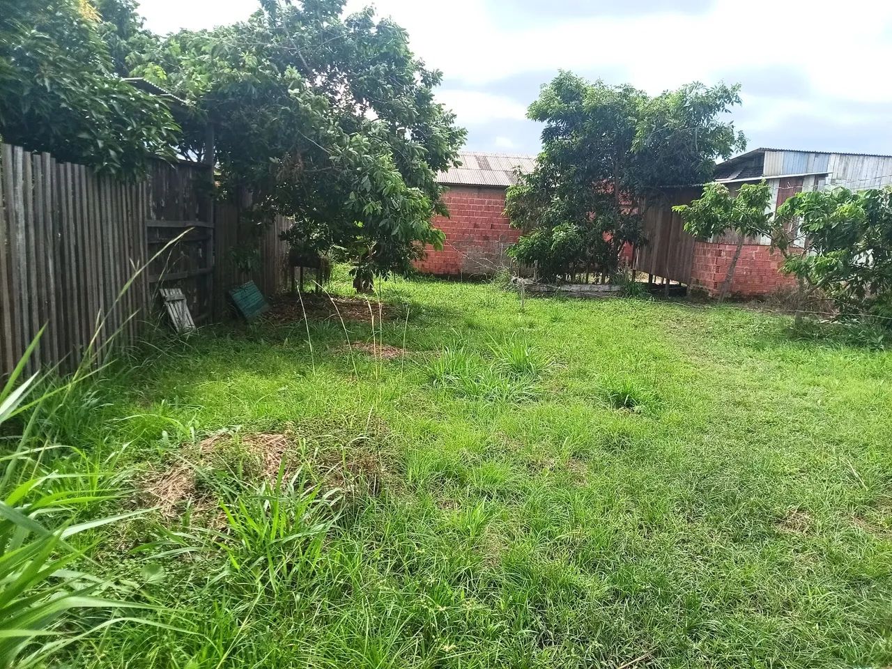 Vendo este terreno medido 10x25 bairro Eldorado  - Foto 2