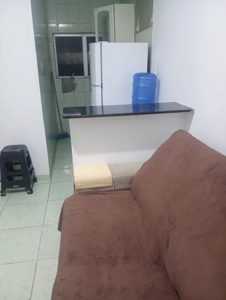 Alugo apartamento semi mobiliado 