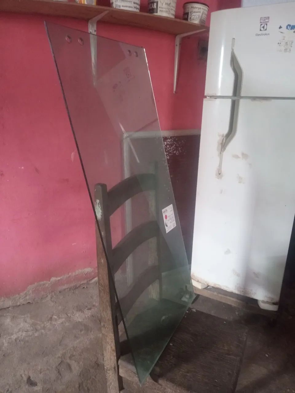 Vendo janelas de vidros temperadas nunca foram usadas são 4 peças disponíveis  - Foto 5