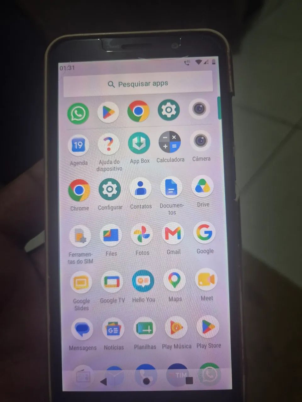 Celular Motorola bem conservado 