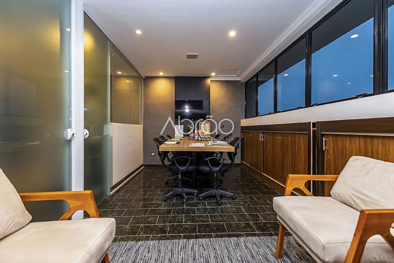 Sala comercial à venda no Batel - 56,88 m² - Edifício Macsaúde | Ref. 1784