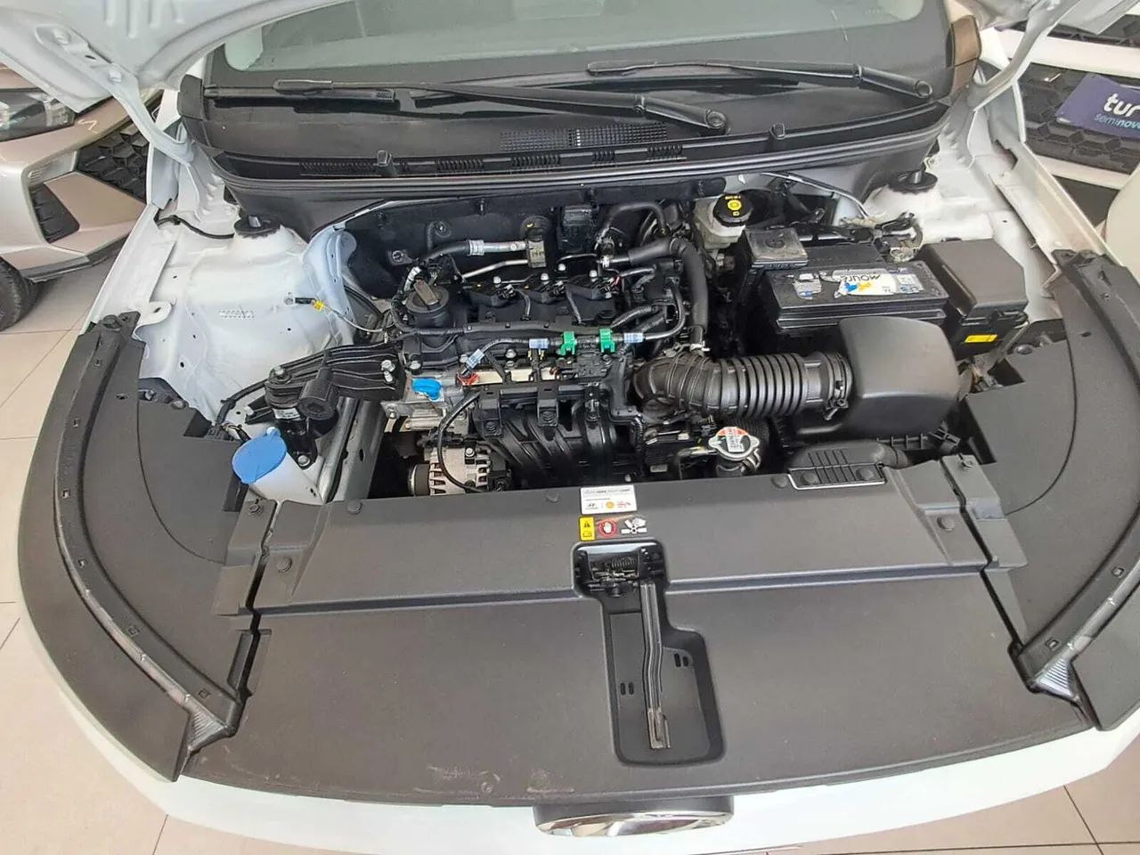 Hyundai HB20 Limited 1.0 Flex 12V Mec., foto 2 de 10