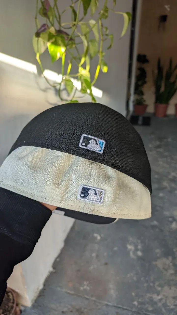 Boné New era original 7 1/8 - Foto 2