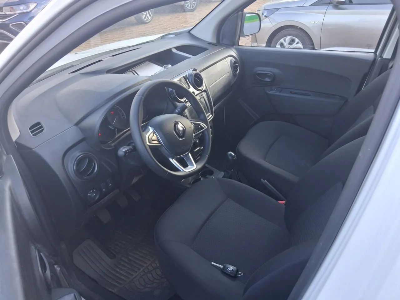 Renault Kangoo Advanced 1.6 16V Flex, foto 7 de 9