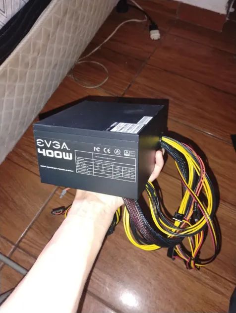 Fonte EVGA 400W 80 PLUS - Foto 2