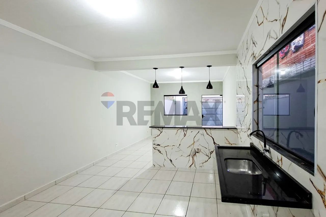 Casa charmosa no Jardim Centenário à venda! - Foto 2