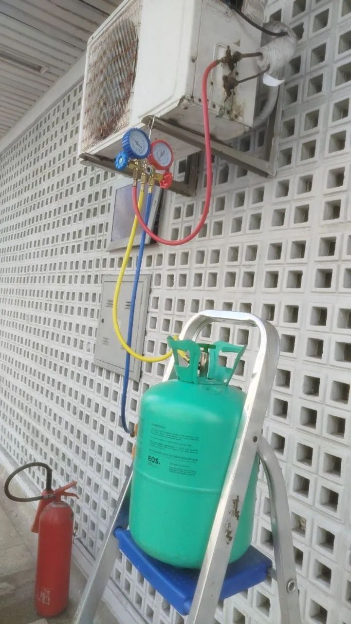 Manutenção em aparelho de ar-condicionado. - Foto 5