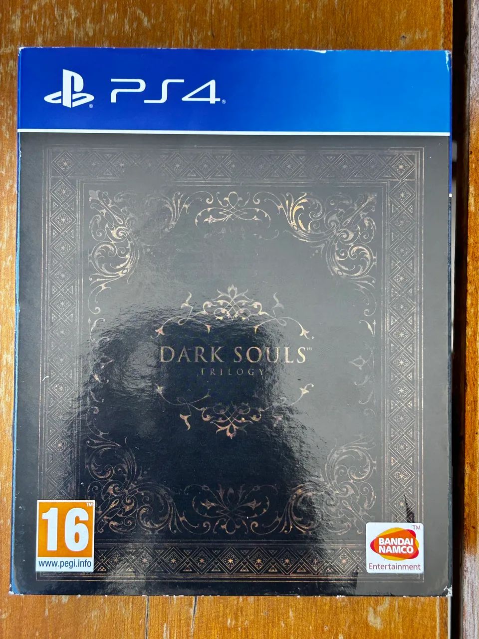 Dark Souls Trilogy Ps4 - Foto 2