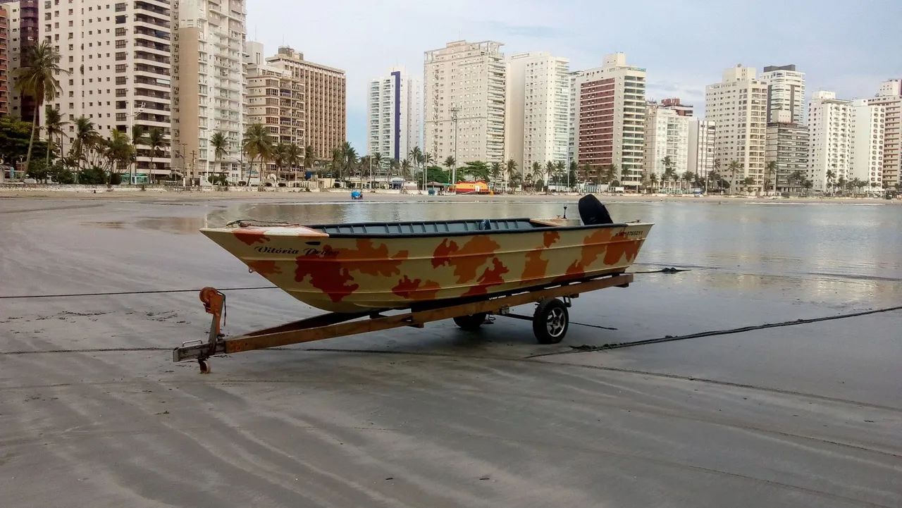 Barco de alumínio com motor e carreta - Foto 4