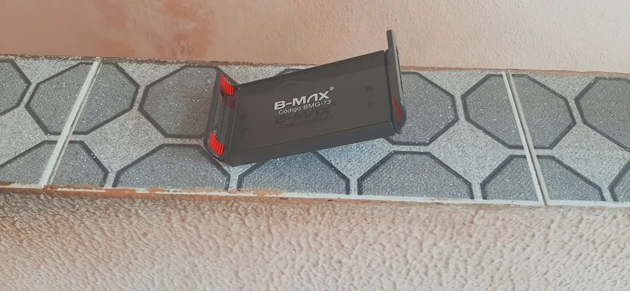 SUPORTE DE MESA PARA TABLET COM 2 CACHÍNBOS PARA MICROFONES! - Foto 4
