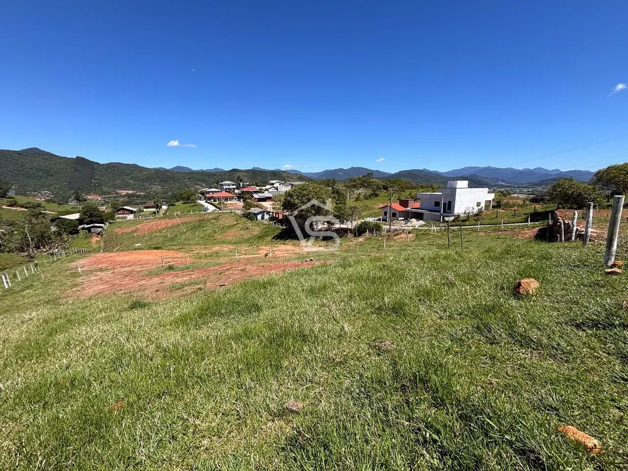 OPORTUNIDADE EM PAULO LOPES: TERRENO PLANO COM VISTA E ACESSO ASFALTADO - Foto 2