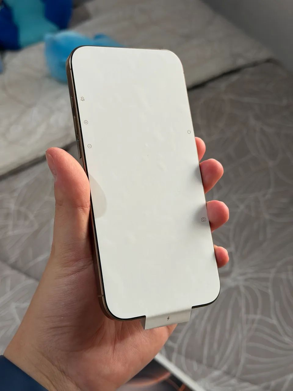 iPhone 16 Pro Max - Foto 3