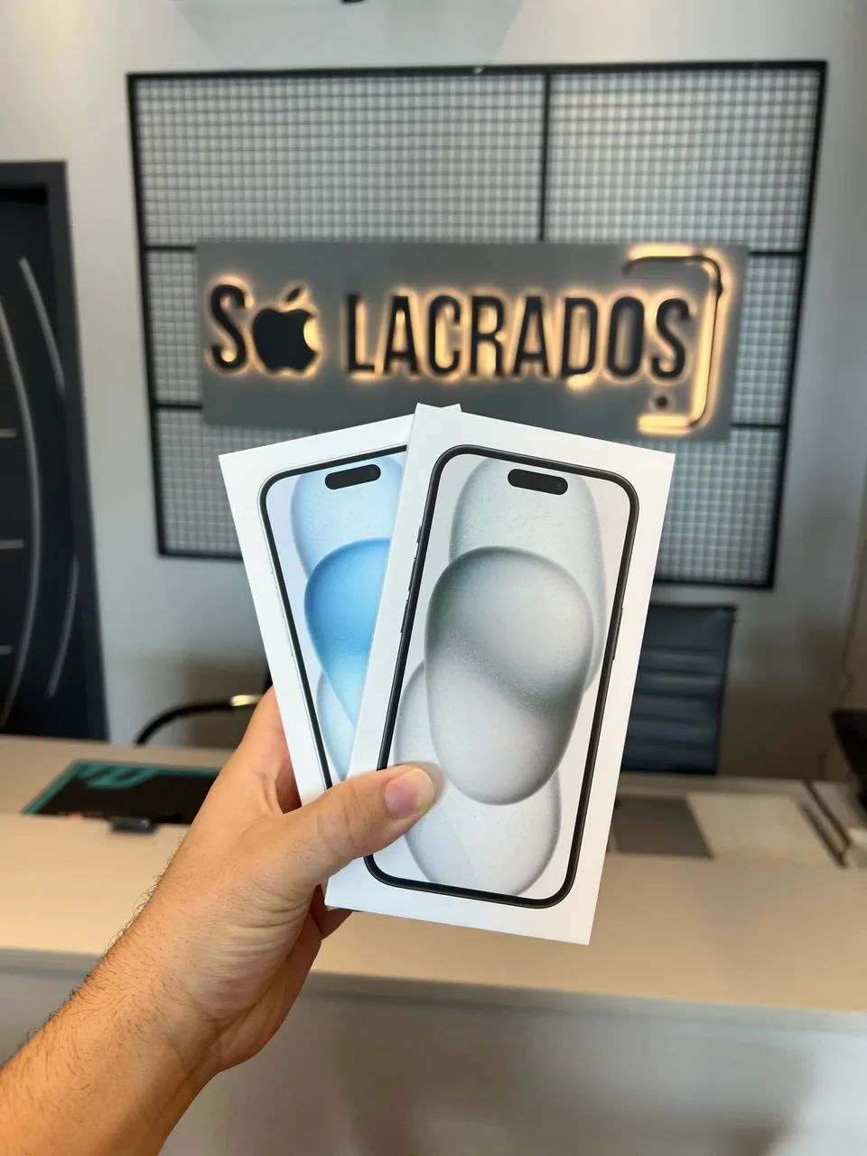 iPhone 15 128Gb (lacrado) 