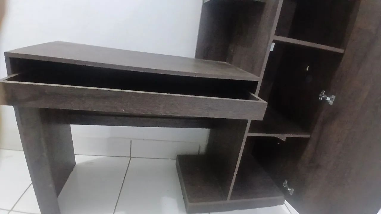 Escrivaninha  - Foto 2