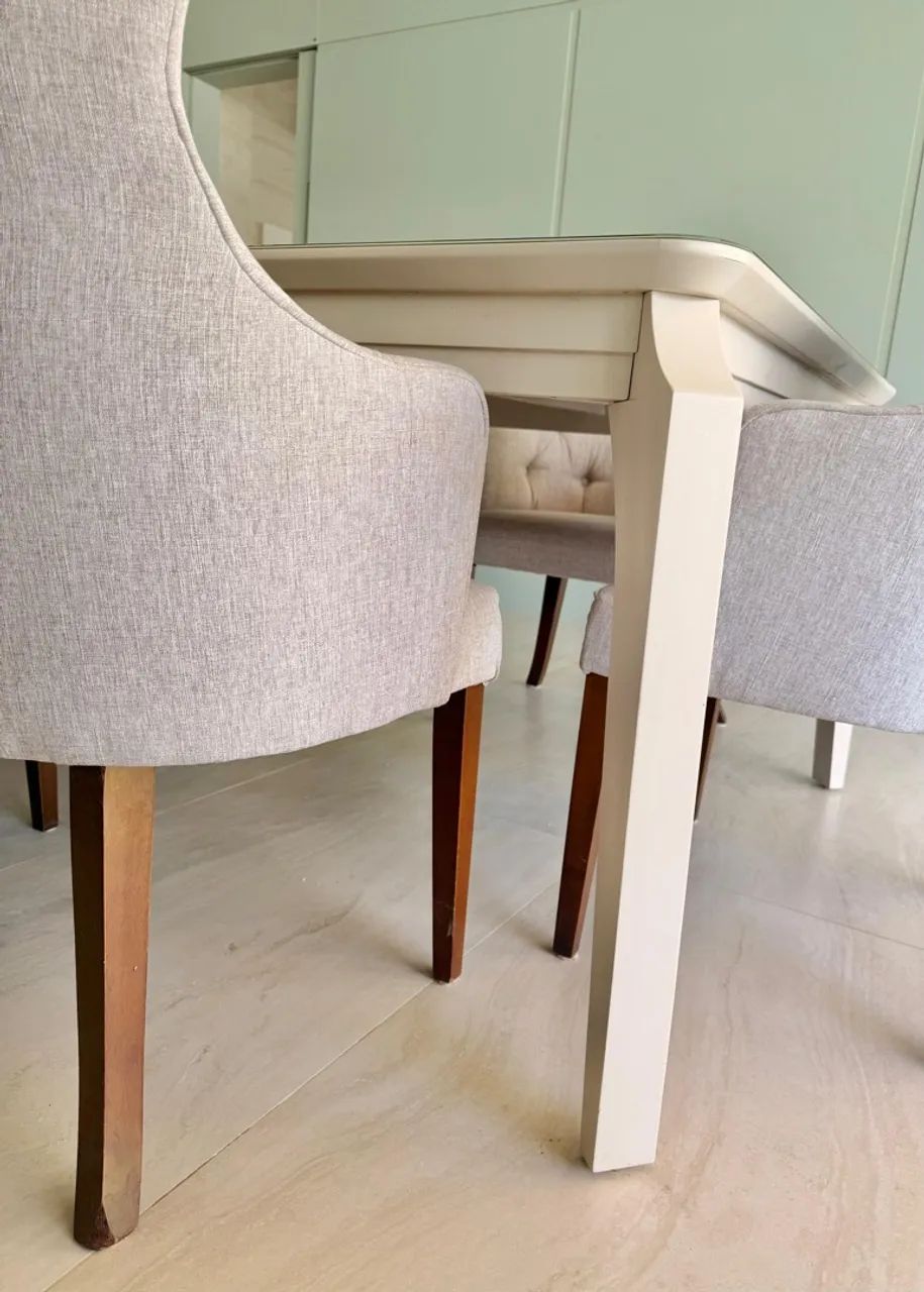 Conjunto mesa e cadeiras  - Foto 3
