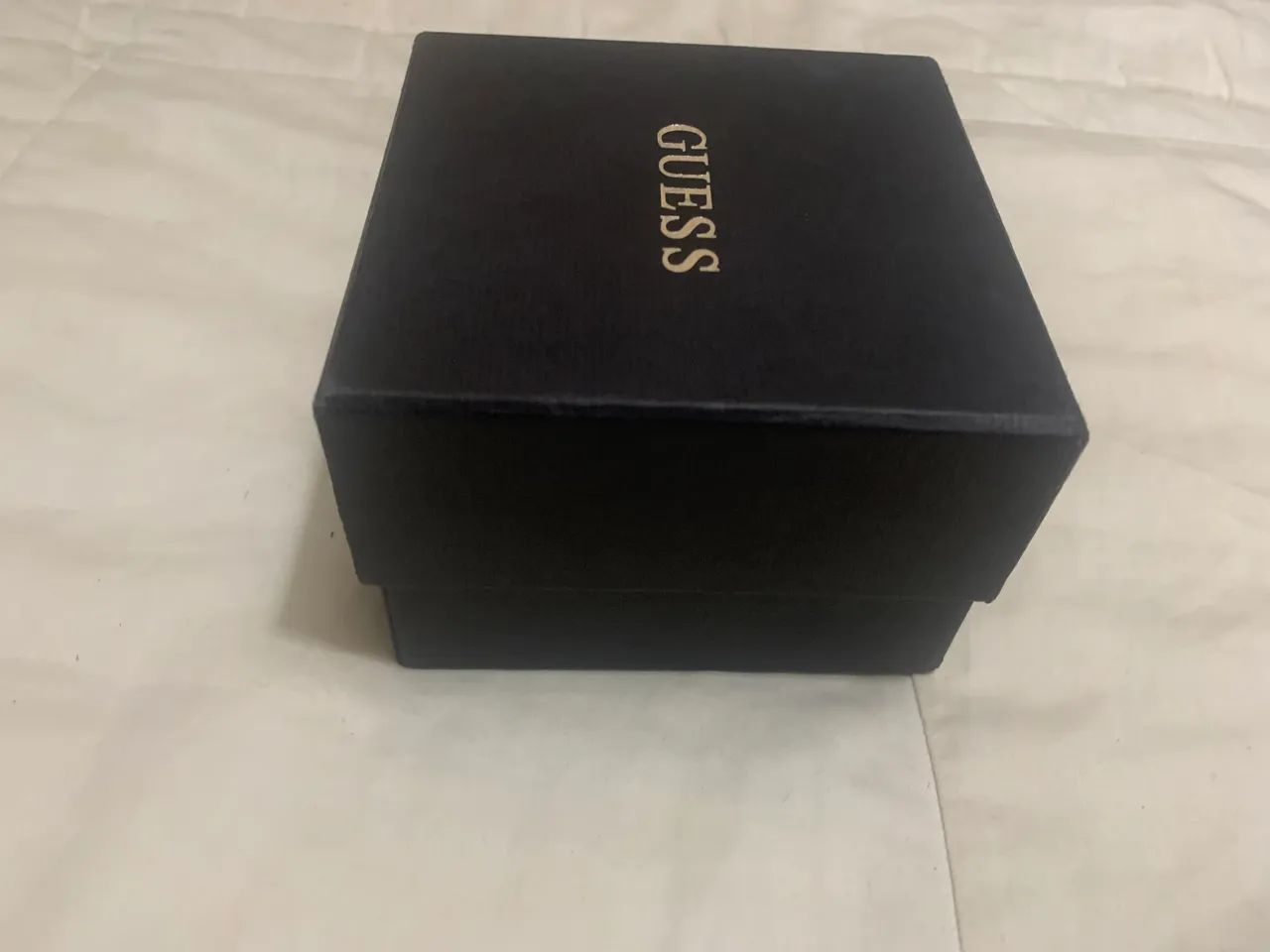 Caixa Guess Papelão  - Foto 5