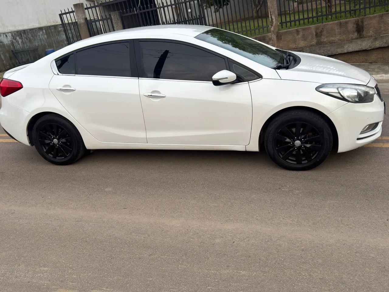 KIA Cerato Cerato 1.6 16V Flex Aut. 2015