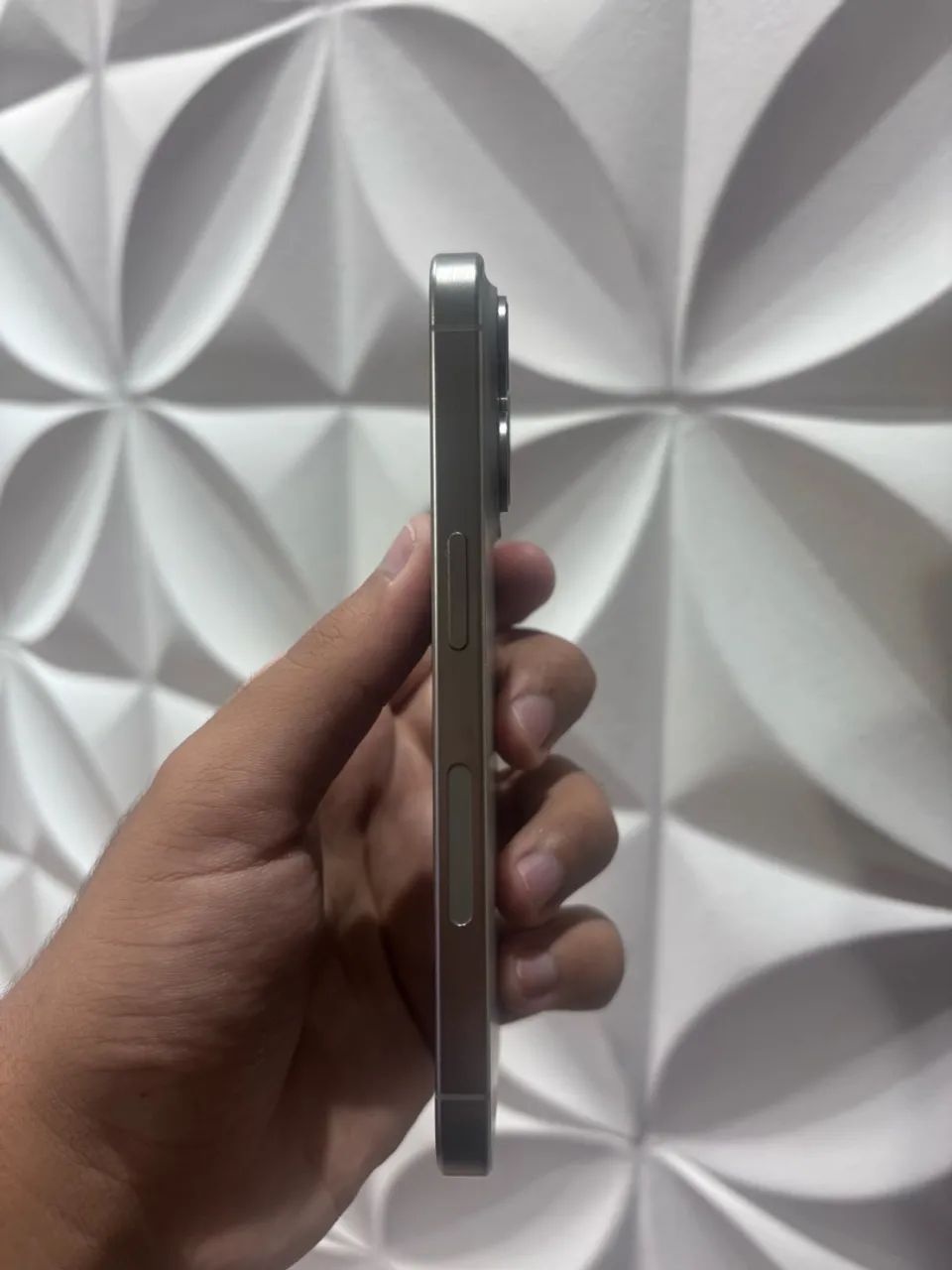 iPhone 15 Pro 128GB  - Foto 2