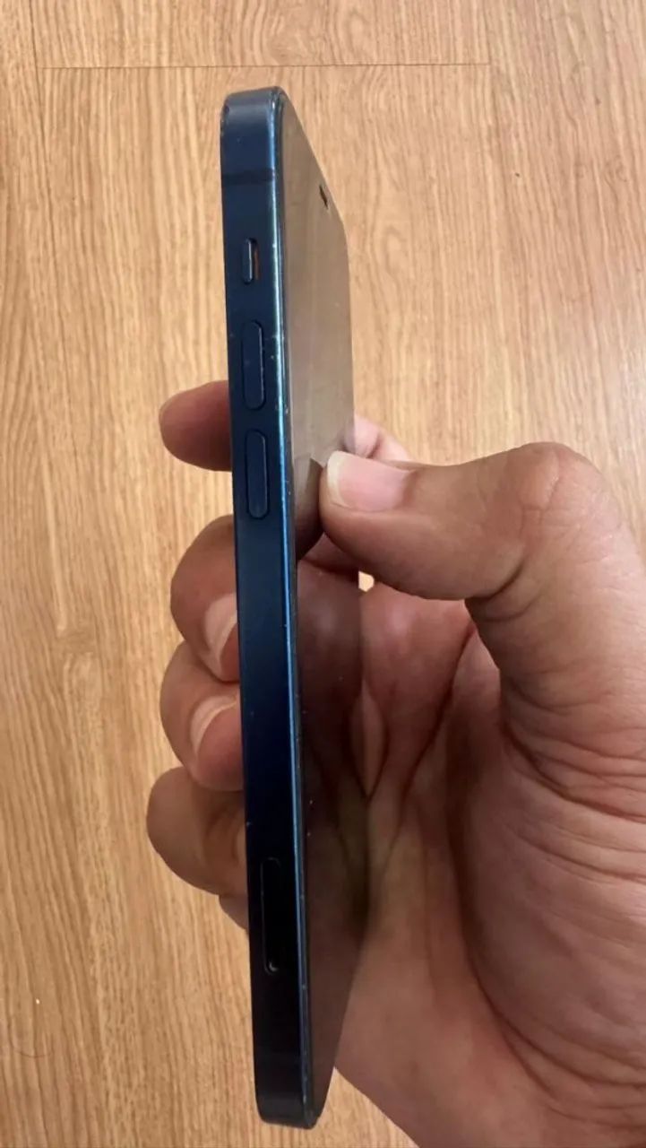 Ifhone 12 pro 64gb + caixa - Foto 5