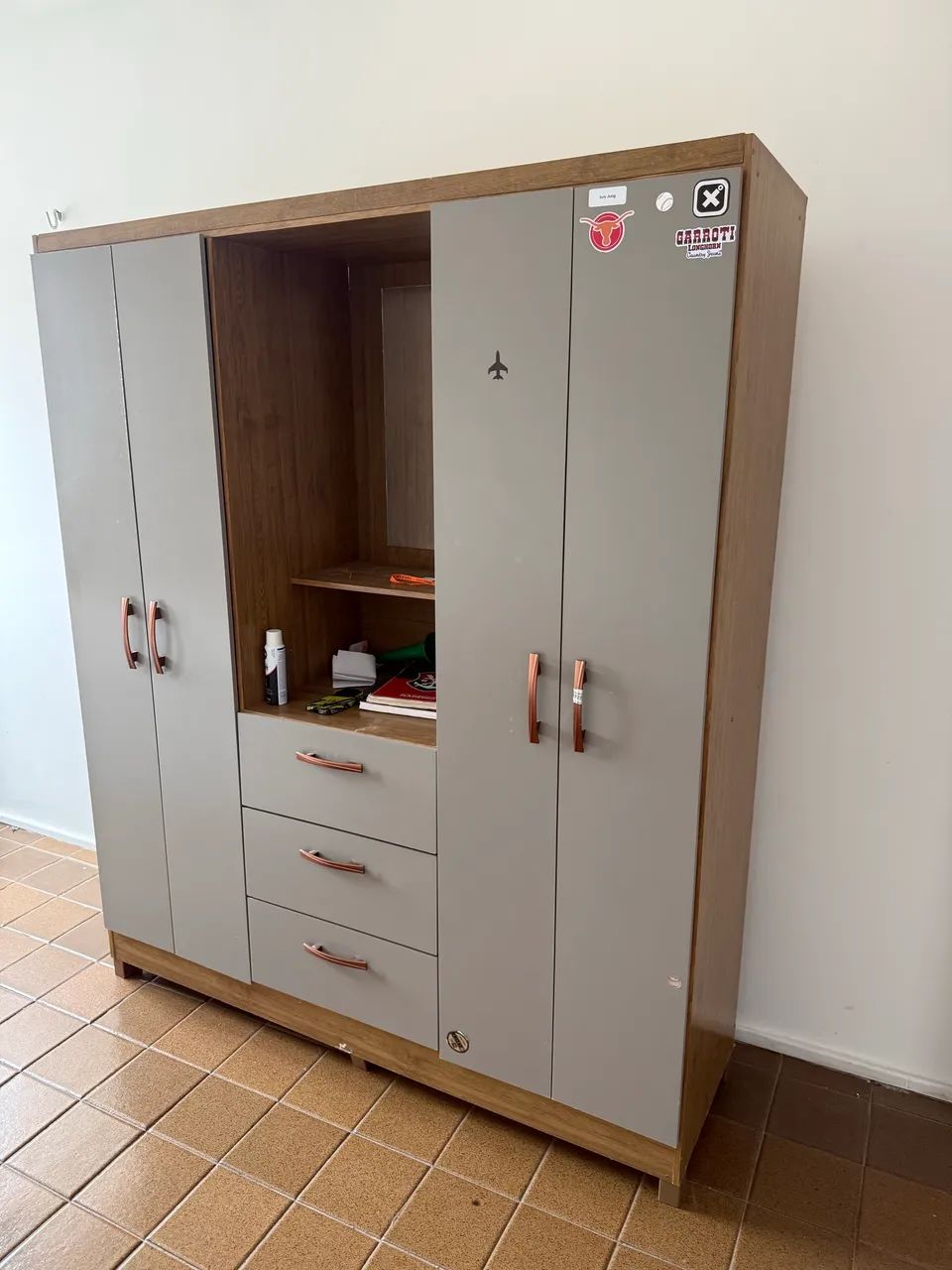 Vendo guarda-roupa 