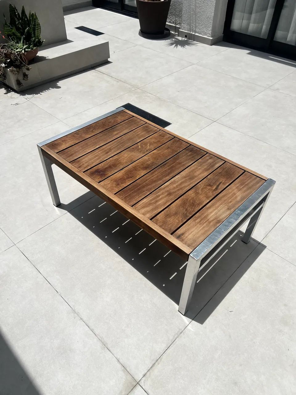 Mesa de centro marca ESTAR - pode ficar exposta ao tempo - Foto 4