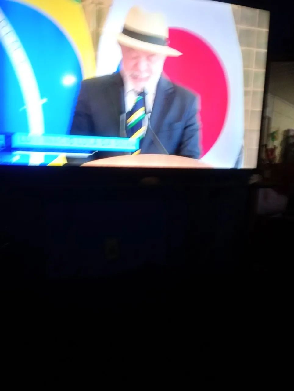 Vendo uma TV - Foto 2