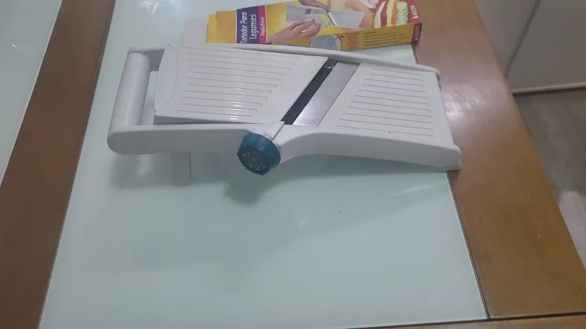 fatiador mandoline ajustável +fatiador e ralador de legumes dupla face + organizador - Foto 2
