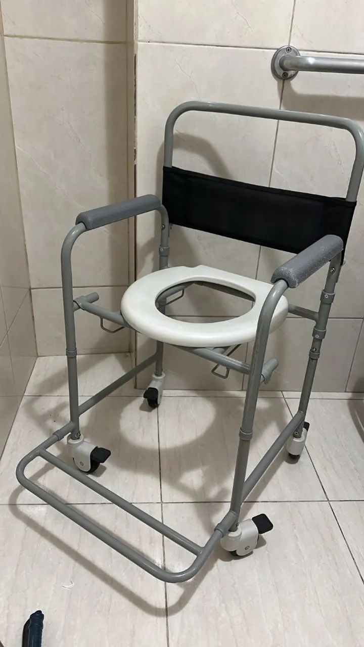 Cadeira de banho - Foto 2