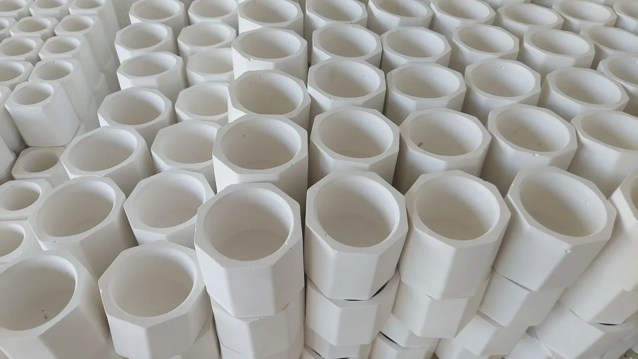Mini Vasos de Gesso