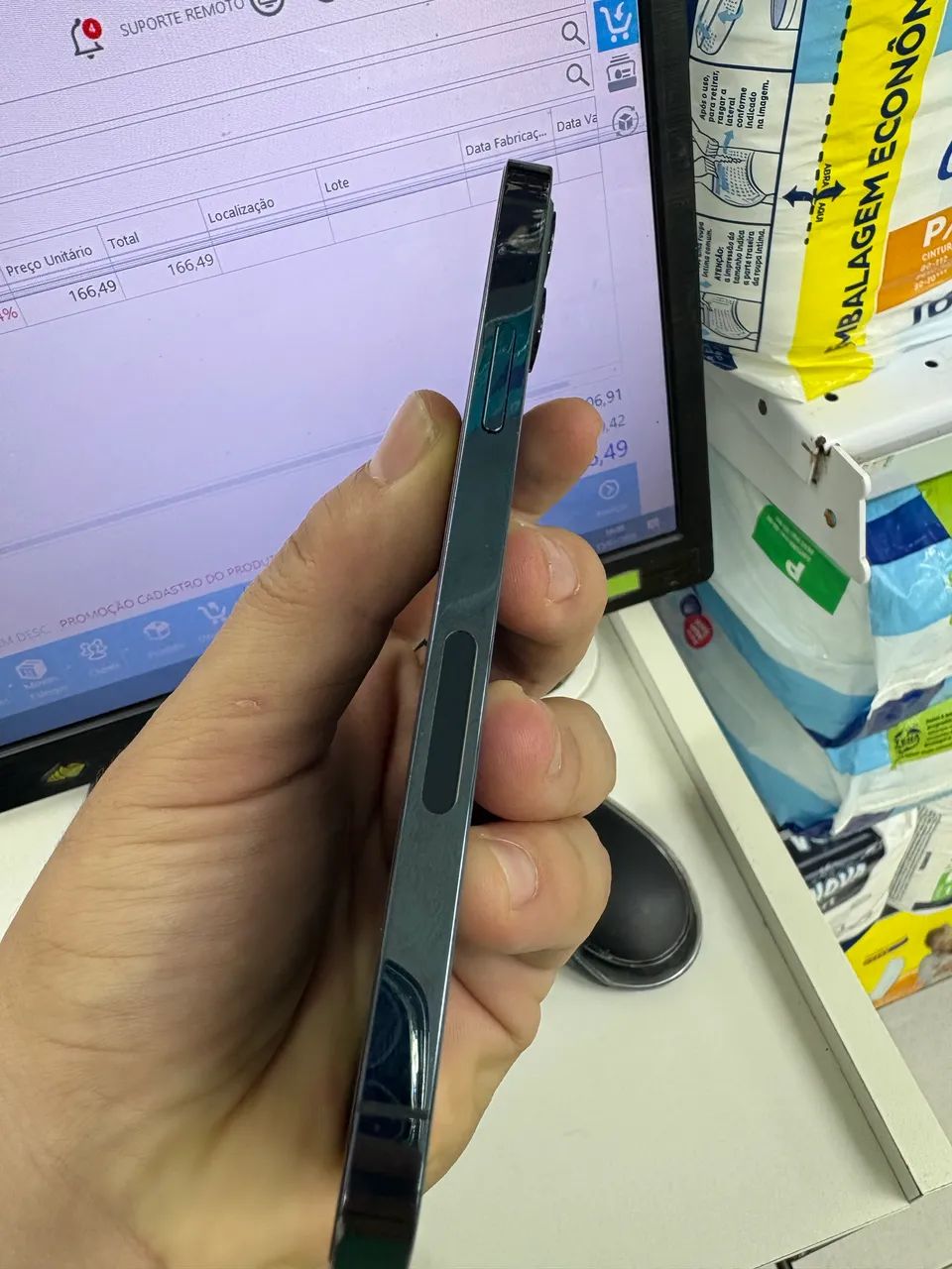 IPHONE 12 PRO 128  - Foto 3