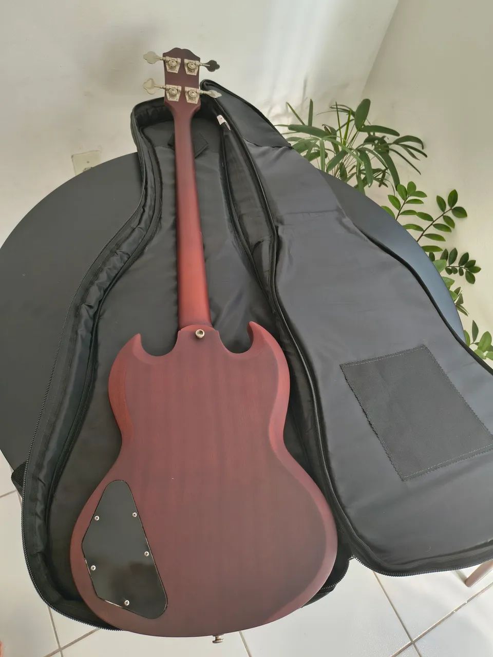 Baixo Epiphone com ótimo timbre. - Foto 5