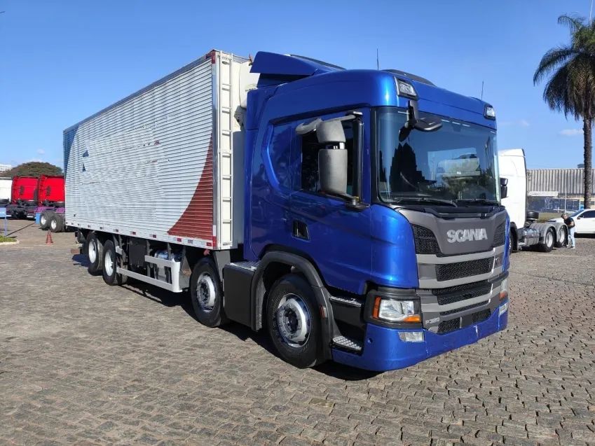 SCANIA P320 B8X2. - Foto 3