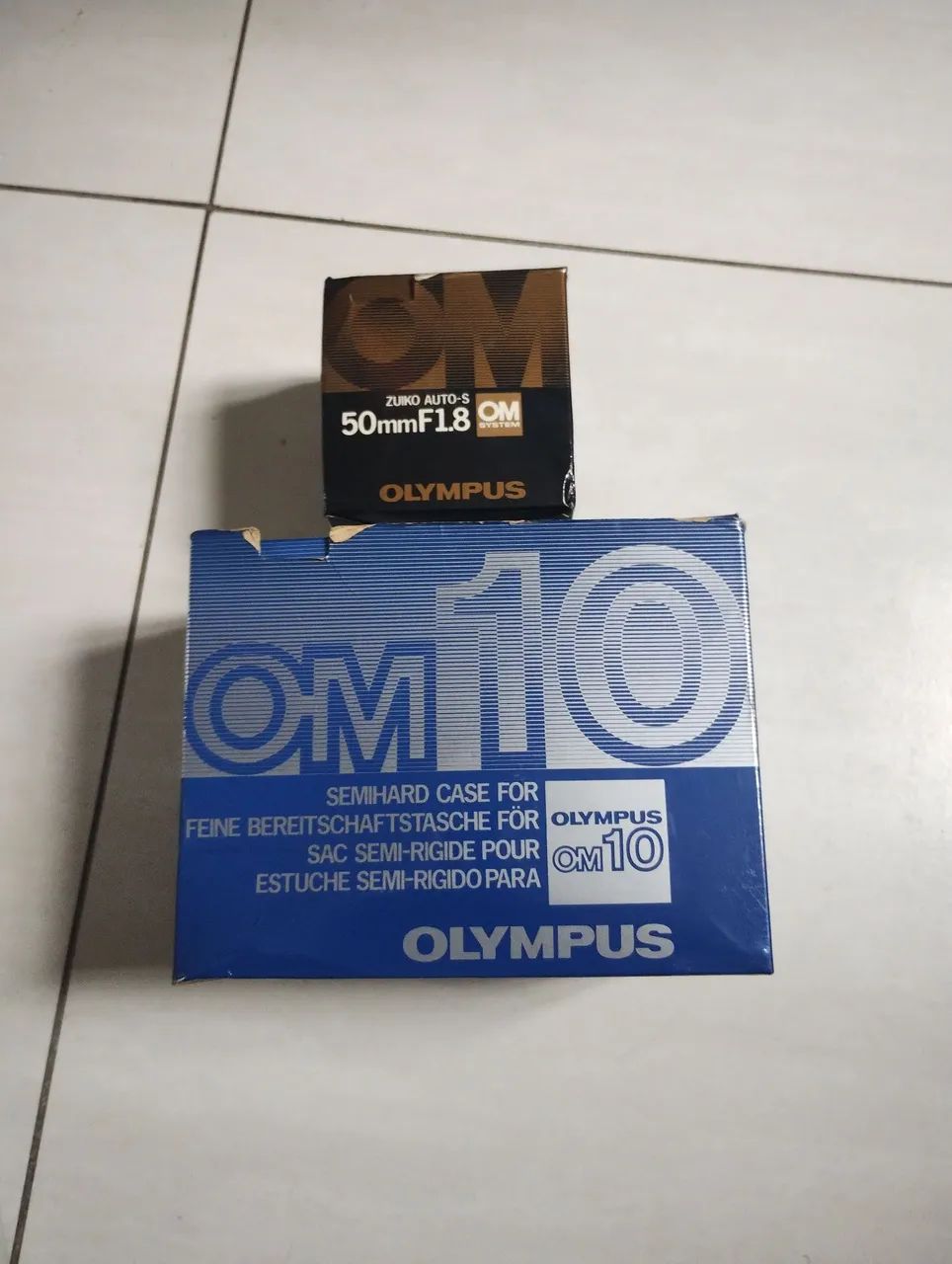 Máquina fotográfica Olympus OM10 ( ótimo estado de conservação)