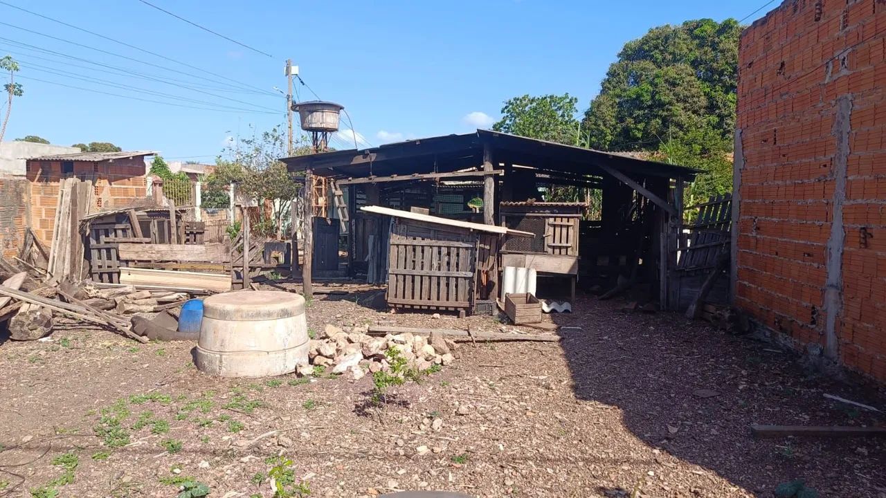 Casa a Venda  - Foto 2