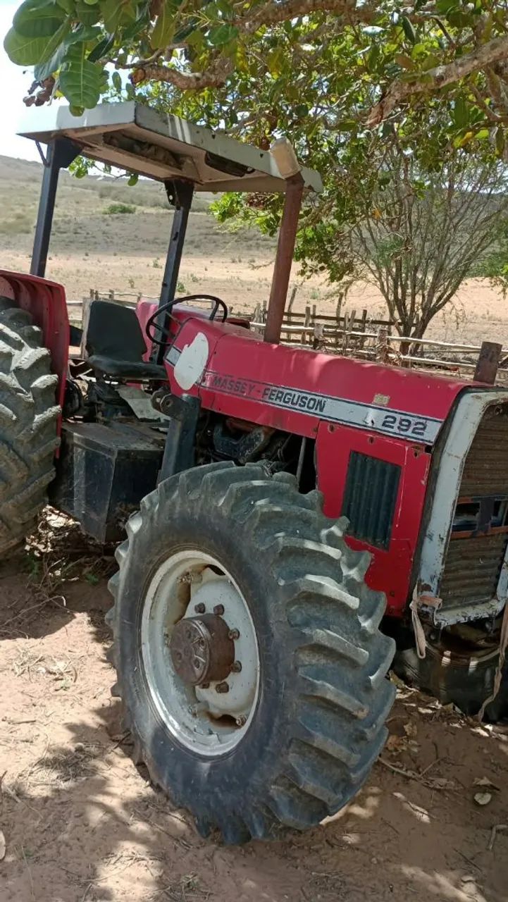 Trator Massey Ferguson 