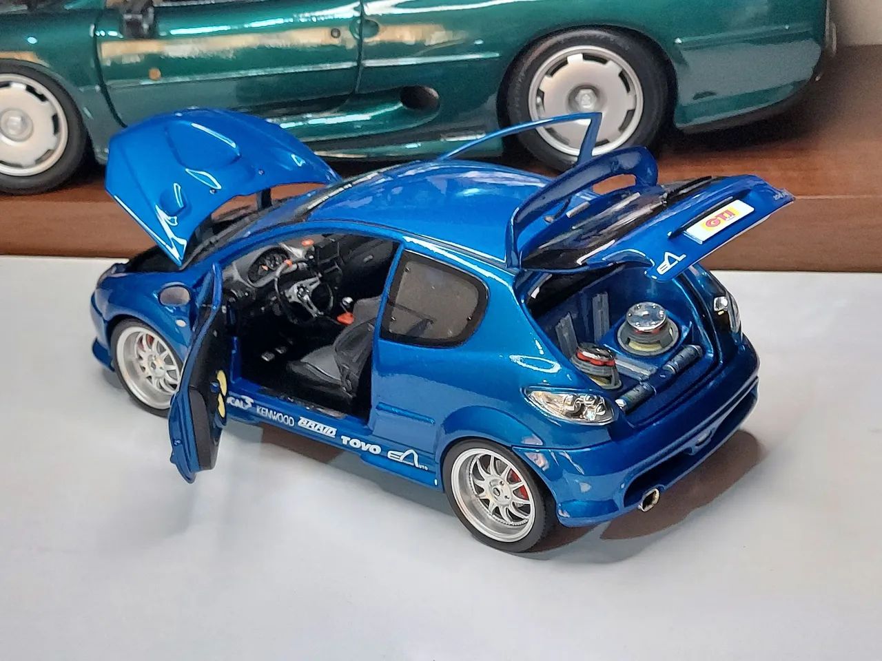 1:18 Norev Peugeot 206 - Hobbies e coleções - Santa Maria, Osasco