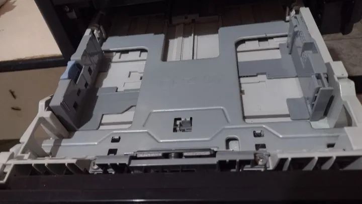 Impressora Laser Jet Pro M401dne - Foto 4