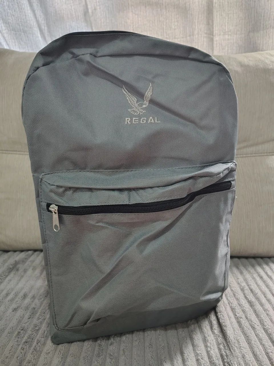 Mochila Regal nova cinza ou Azul Marinho 