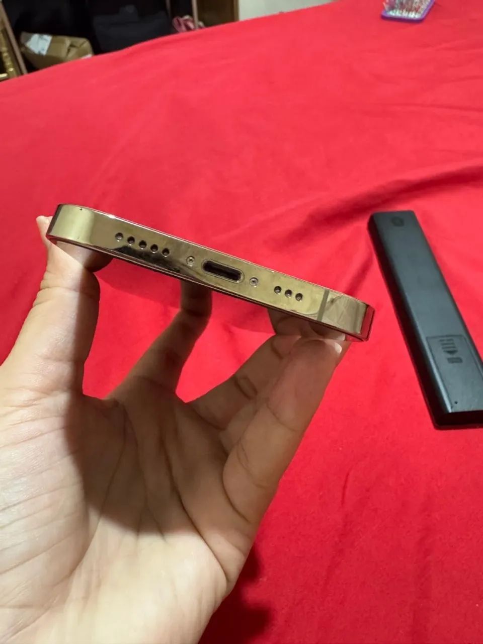 iPhone 12 Pro Gold 12gb - Foto 5