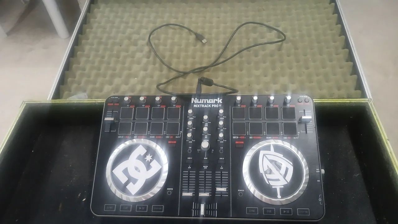 Controladora numark com keize  - Foto 2