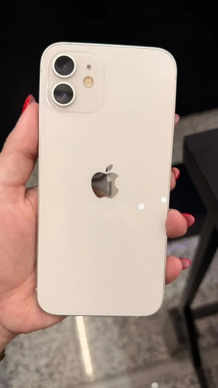 iPhone 12