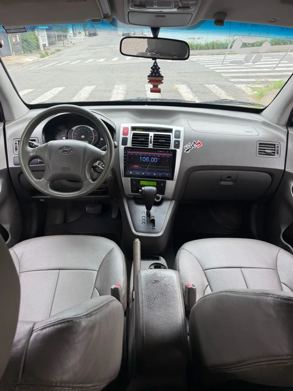 Hyundai Tucson 2.0 16V Aut., foto 5 de 13