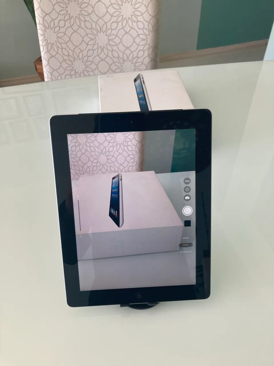 iPad 4a geração na caixa  - Foto 4