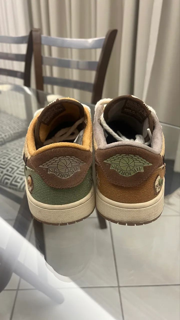 Air Jordan 1 Low Voodoo Flax and Oil Green - tam 40 - Foto 2