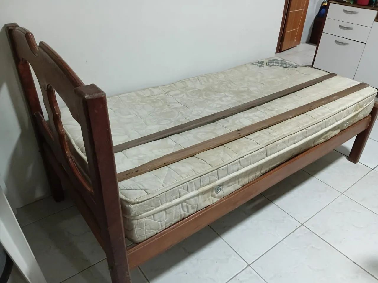 Cama solteiro de madeira - Foto 5