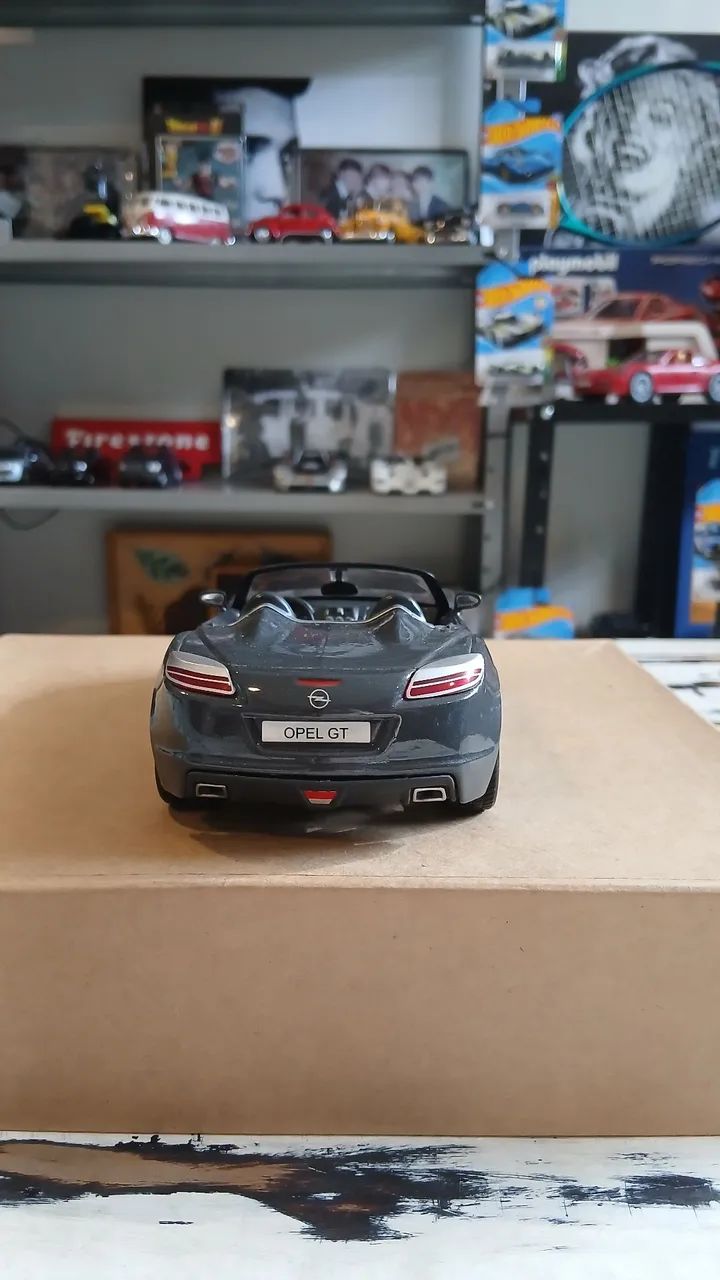 Chrysler ME Four Twelve. Escala 1:24. Da Maisto - Foto 3