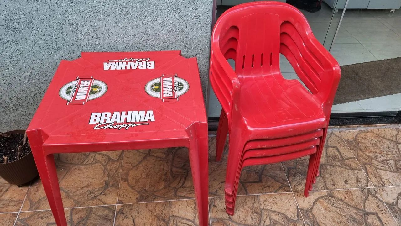 JOGO DE MESA COM 4 CADEIRAS - Foto 2