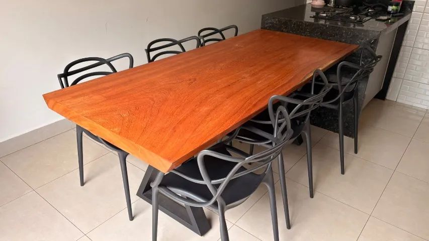 Conjunto Mesa de Madeira Maciça + 06 Cadeiras - Foto 3