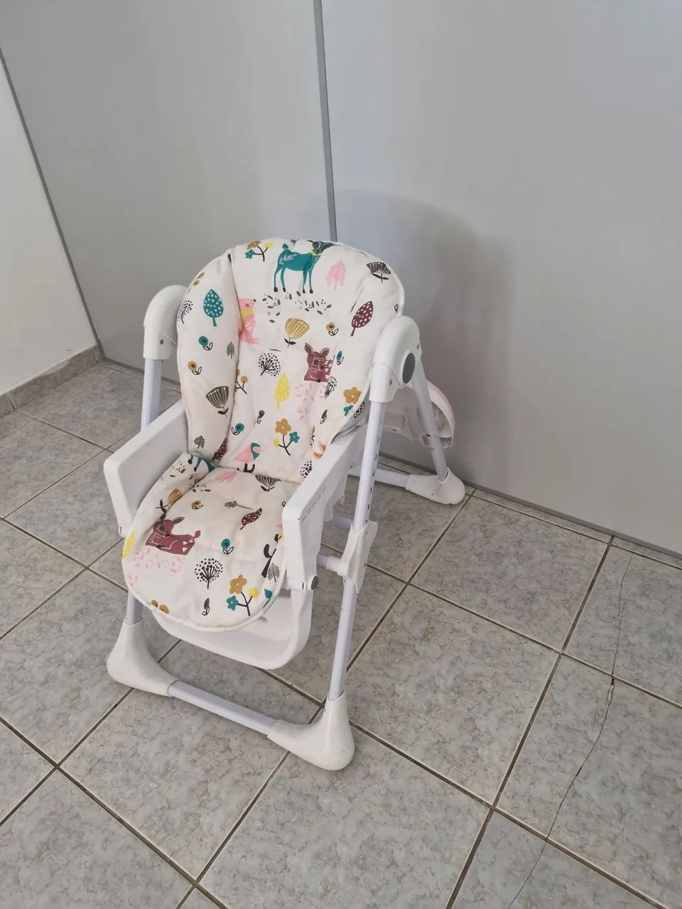 Cadeira de Alimentação  - Foto 2
